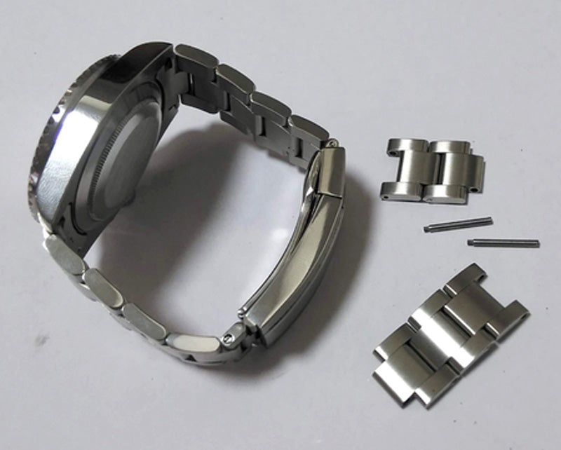 腕時計金属ベルトサイズ調整作業