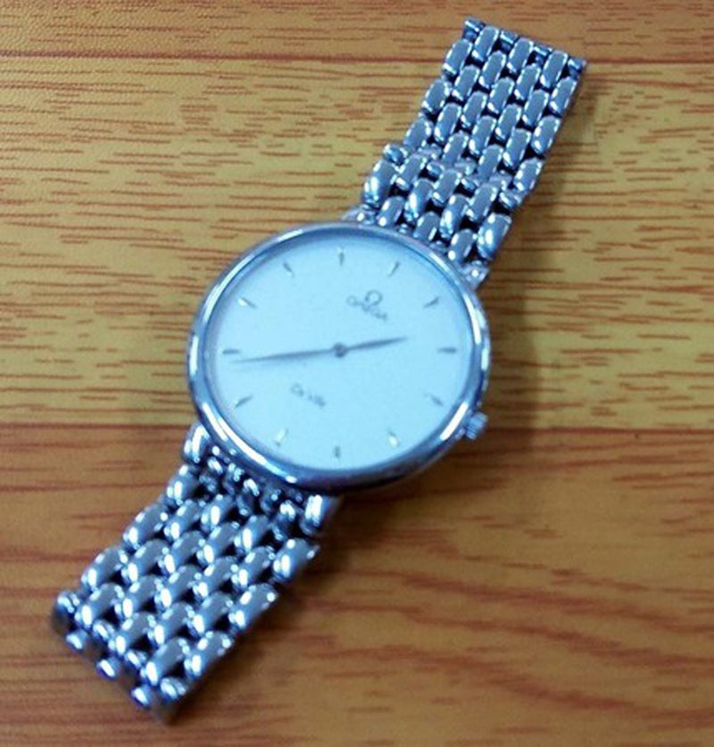 腕時計電池交換修理が必要な止まってしまったオメガの腕時計
